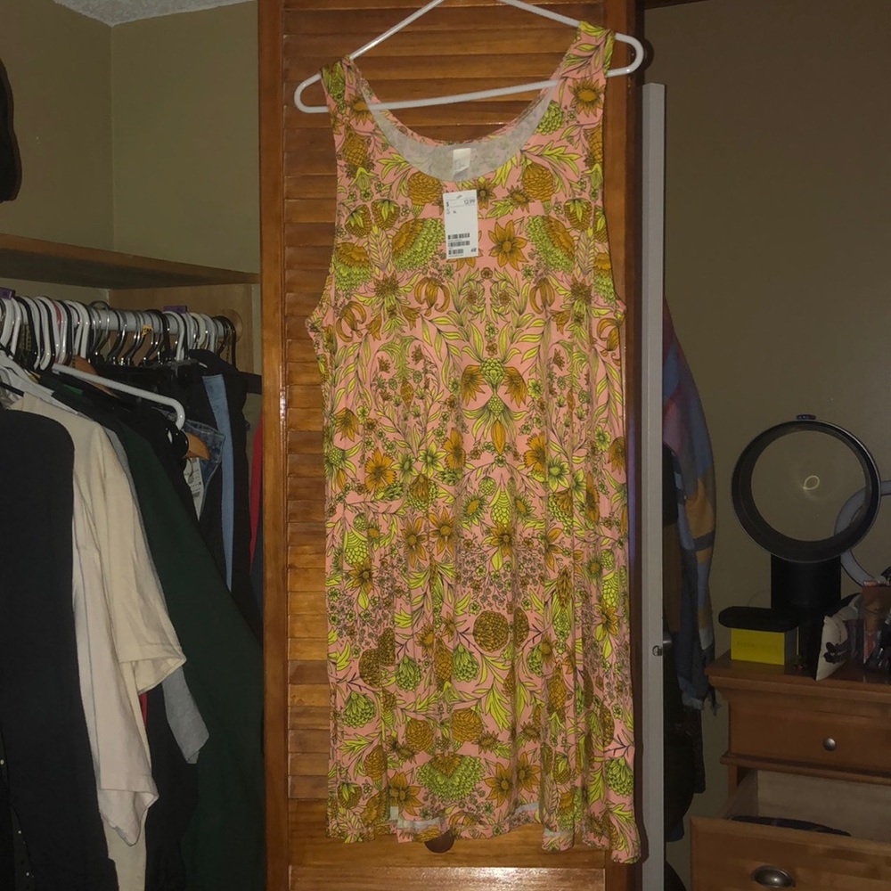 *BRAND NEW* H&M Summer/Floral Jersey Midi Dress